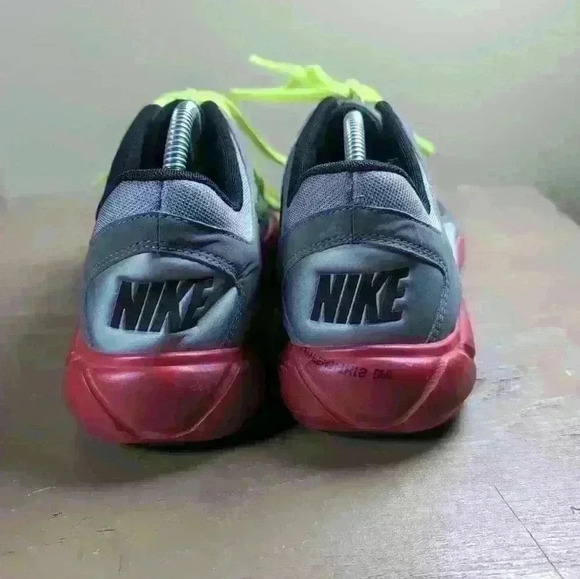 Nike Women's Free XT Quick Fit Flywire Running Shoes Size  8.5 Gray and Red - Picture 4 of 11